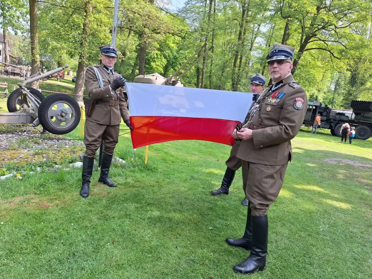 f2aea6d8-9253-43ad-9521-14bf89ed10e8